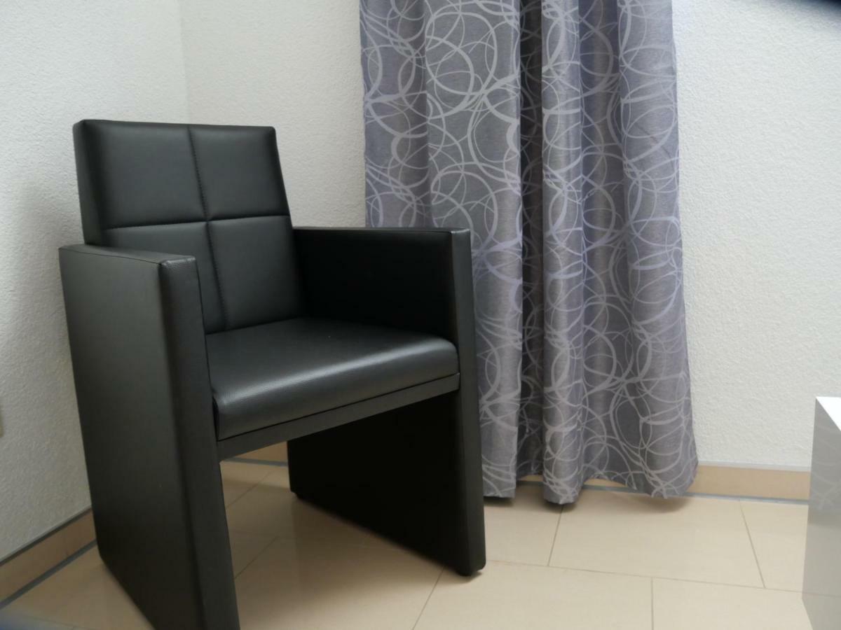 Falvig Inkl. Kueche Appartement Bad Schonborn